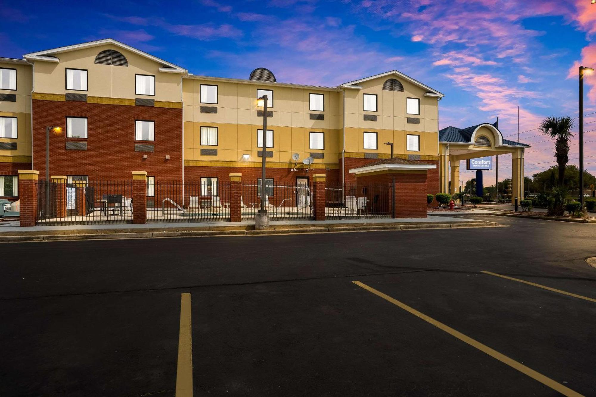 Comfort Inn & Suites Chipley I-10 Exterior photo